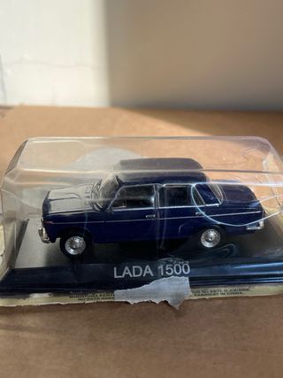 Lada 1500 modellino 1:43