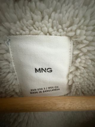 Chaqueta vaquera Mango forrada con borrego