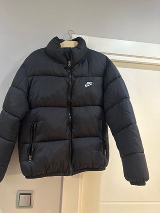Anorak Nike Negro