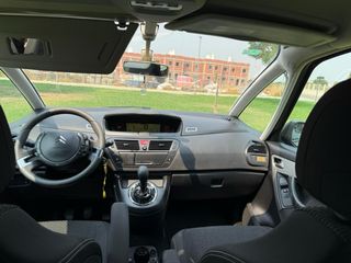 Citroen Grand C4 Picasso 2011