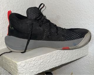 Zapatillas Under Armour Embiid 1 Negras Rojas