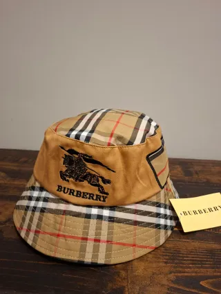 Gorro de pescador Burberry