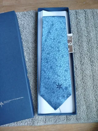 Corbata Aena Seda Diseño Gaudí Azul