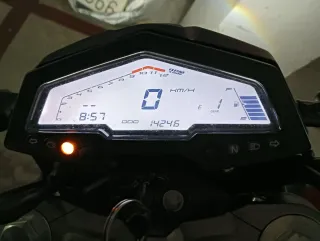 Moto Naked Negra 125cc