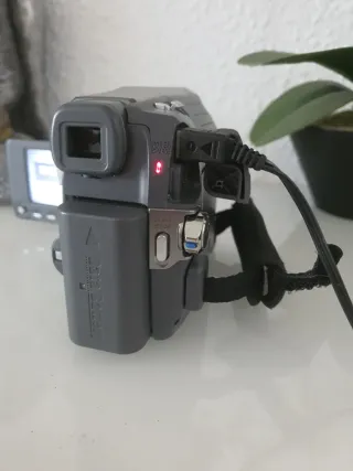 Videocámara JVC 800x Zoom Digital Gris/Plata