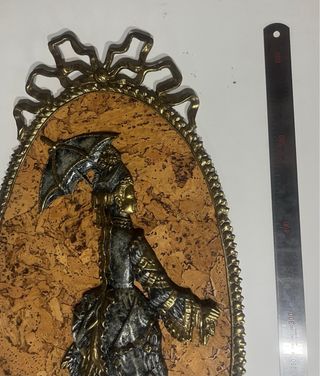 2 Cuadros bronce con relieve figuras