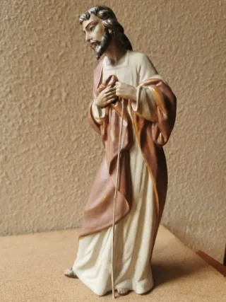 Son tres figuras la Jesús. María y José. Lladro.