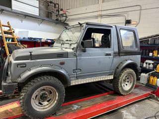Suzuki Samurai SJ413