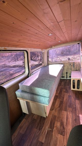 Volkswagen Transporter T5 Camper