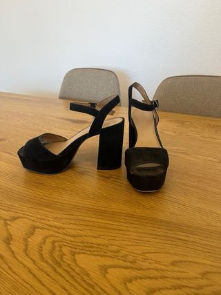 Sandalias de tacón negras con plataforma talla 36
