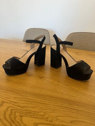 Sandalias de tacón negras con plataforma talla 36