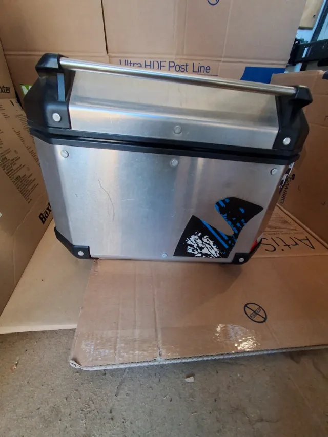 Baúl moto  K-Force Kappa Aluminio 48L