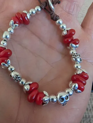 Pulsera Uno de 50 Calaveras