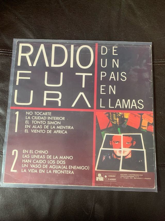 Vinilo de radio futura