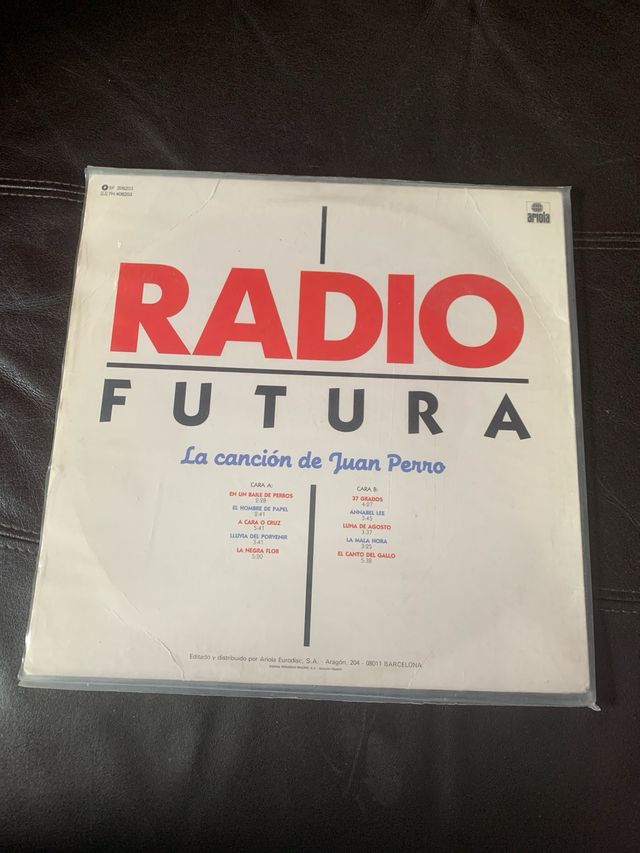 Vinilo de radio futura