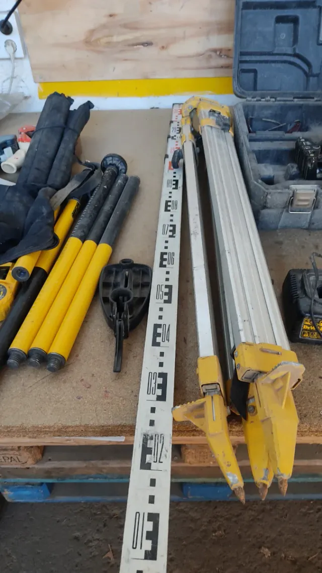 Nivel Láser Dewalt Ocasión