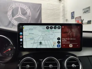 Pantalla Linux Mercedes CarPlay Android Auto