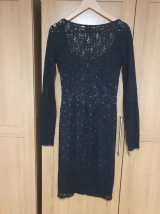 Vestido Guess Negro Encaje Manga Larga