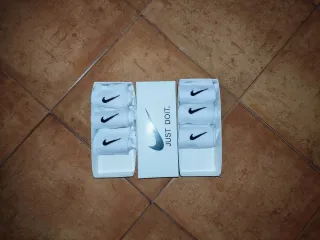 6 Pares Calcetines Nike Talla Única Blancos