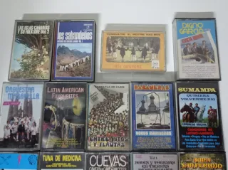 Lote  Cassettes Música Variada