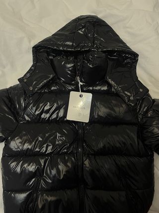 Abrigo Moncler Maya Talla S Nuevo con Etiquetas