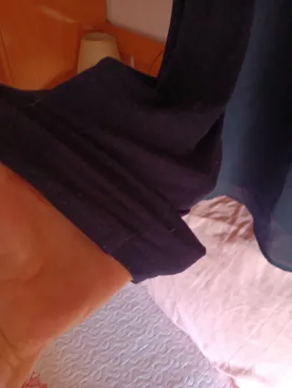 Blusa Sfera Negra Talla L con Cremalleras Doradas