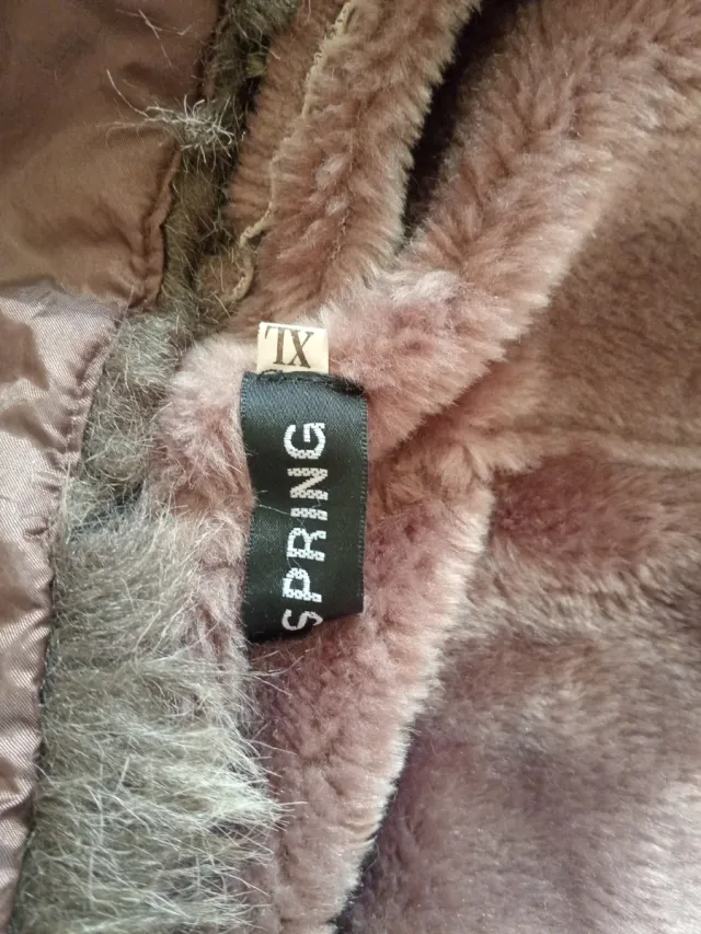 Abrigo largo ante con cuello de pelo