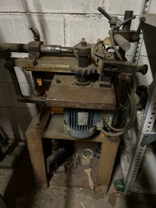 Fresadora industrial,