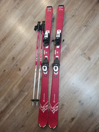 Esquís y bastones Salomon niña