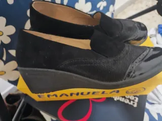 Scarpe basse eleganti nere