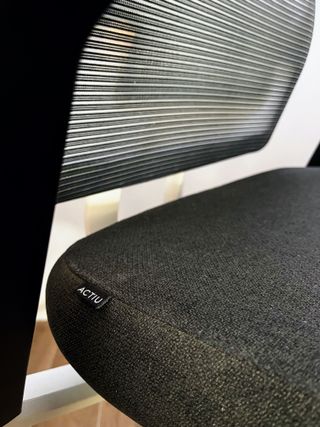 Silla de oficina TNK Flex base aluminio