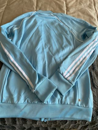 Sudadera Adidas Azul con Rayas Blancas