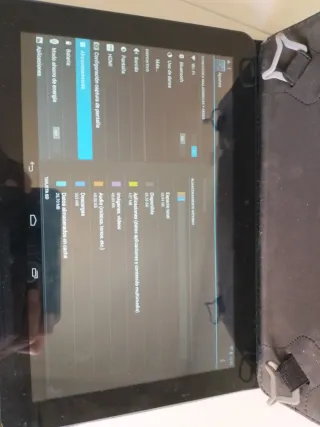 Tablet bq Edison 2 Negra con funda.