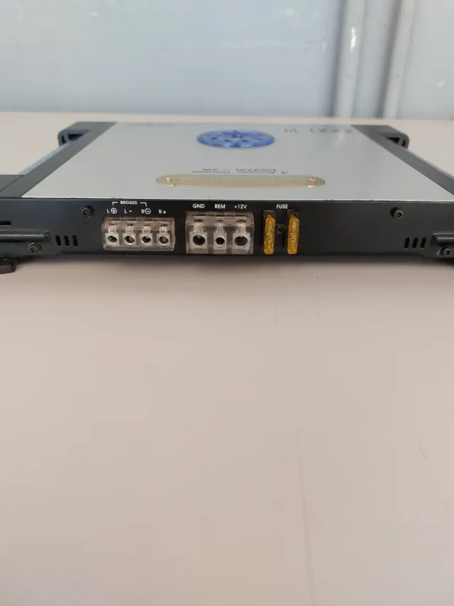 Etapa de Potencia VOLFENHAG ZX-8200 1000W