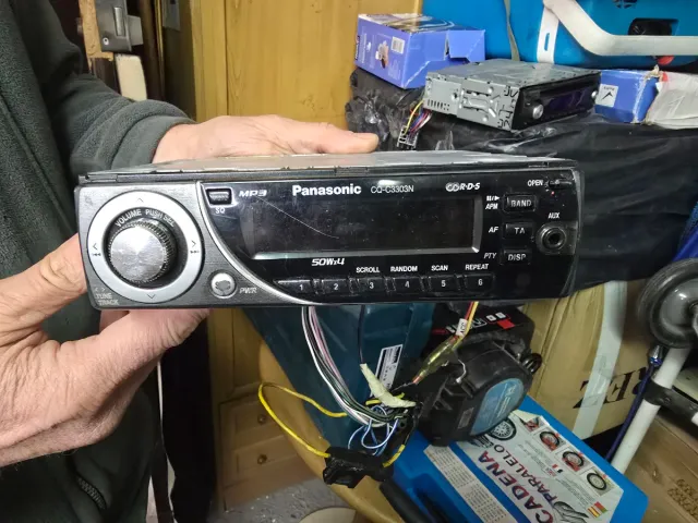 Radio CD Panasonic CQ-C3303N MP3