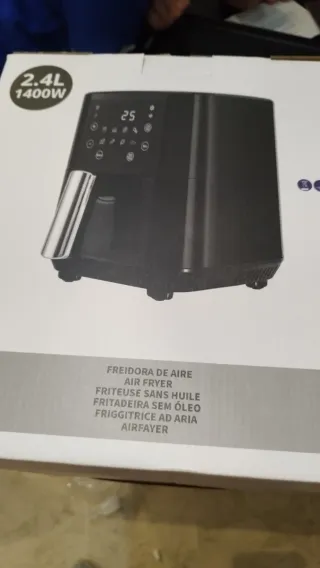 NUEVA SIN ABRIR Freidora de Aire 2.4L 1400W