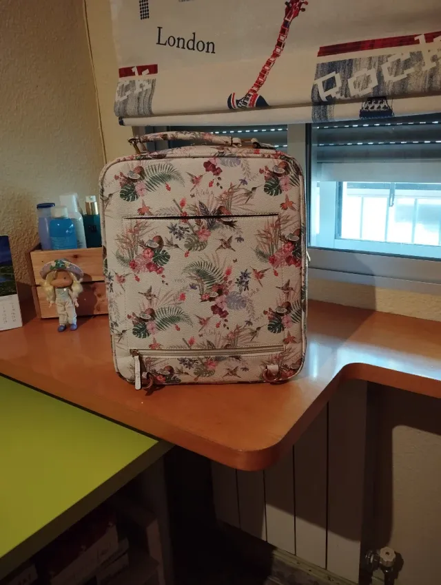 Mochila Parfois floral