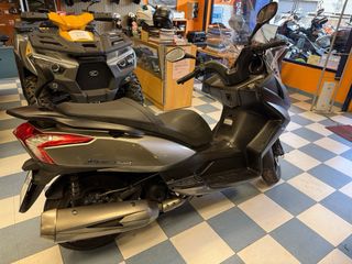 KYMCO SÚPER DINK 300 ABS