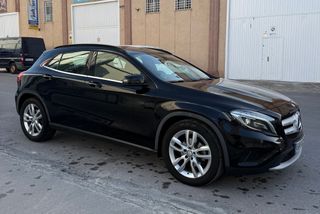 Mercedes-Benz GLA 200D 6-v MAN 2014