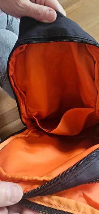 Zaino trasversale Samsonite nero