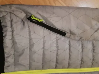 Chaleco acolchado con capucha 8-10 años