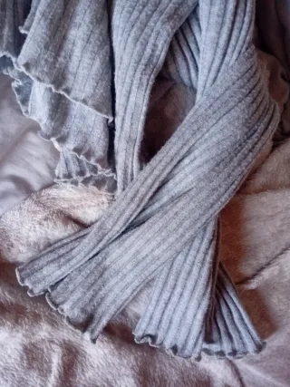 Jersey Stradivarius gris talla S