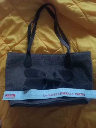 Borsa in panno con fiocco