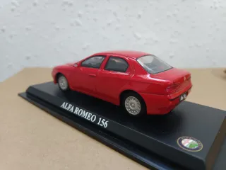 Coche 1:43 Alfa Romeo 156