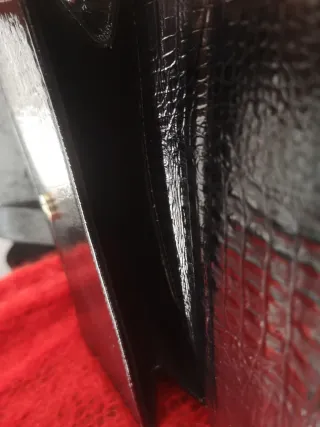 Bolso Bandolera Italiano  Piel Charol ANDINE Negro