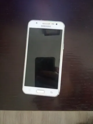 Vendo Samsung Galaxy J5 bianco, batteria mancante+cavo