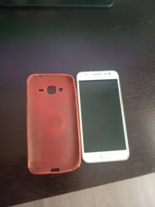 Vendo Samsung Galaxy J5 bianco, batteria mancante+cavo