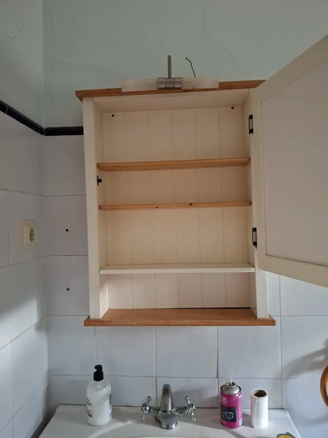 Mueble de baño madera y cristal