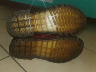 Anfibi Dr. Martens Rossi