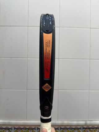 Pala Bullpadel Vertex 02 Carbon